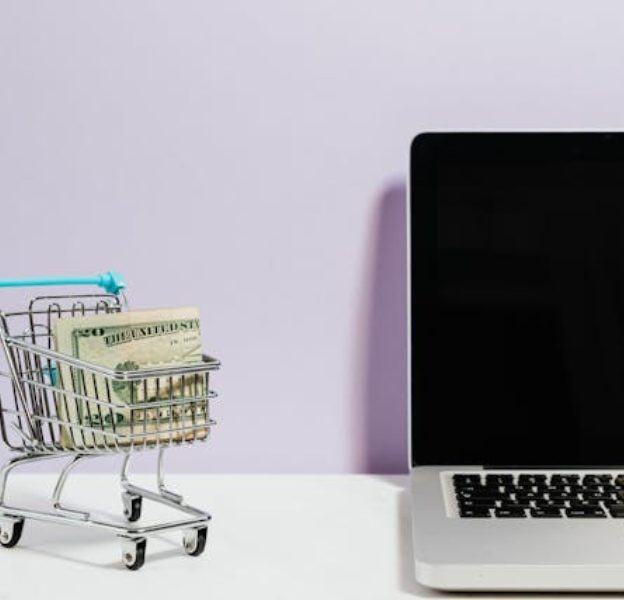 Retail & E-commerce